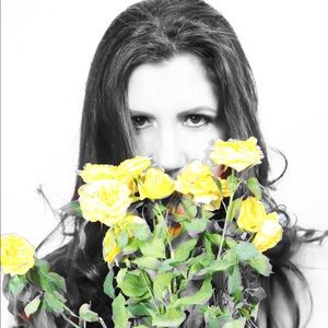 Meet your Posher, Rosana